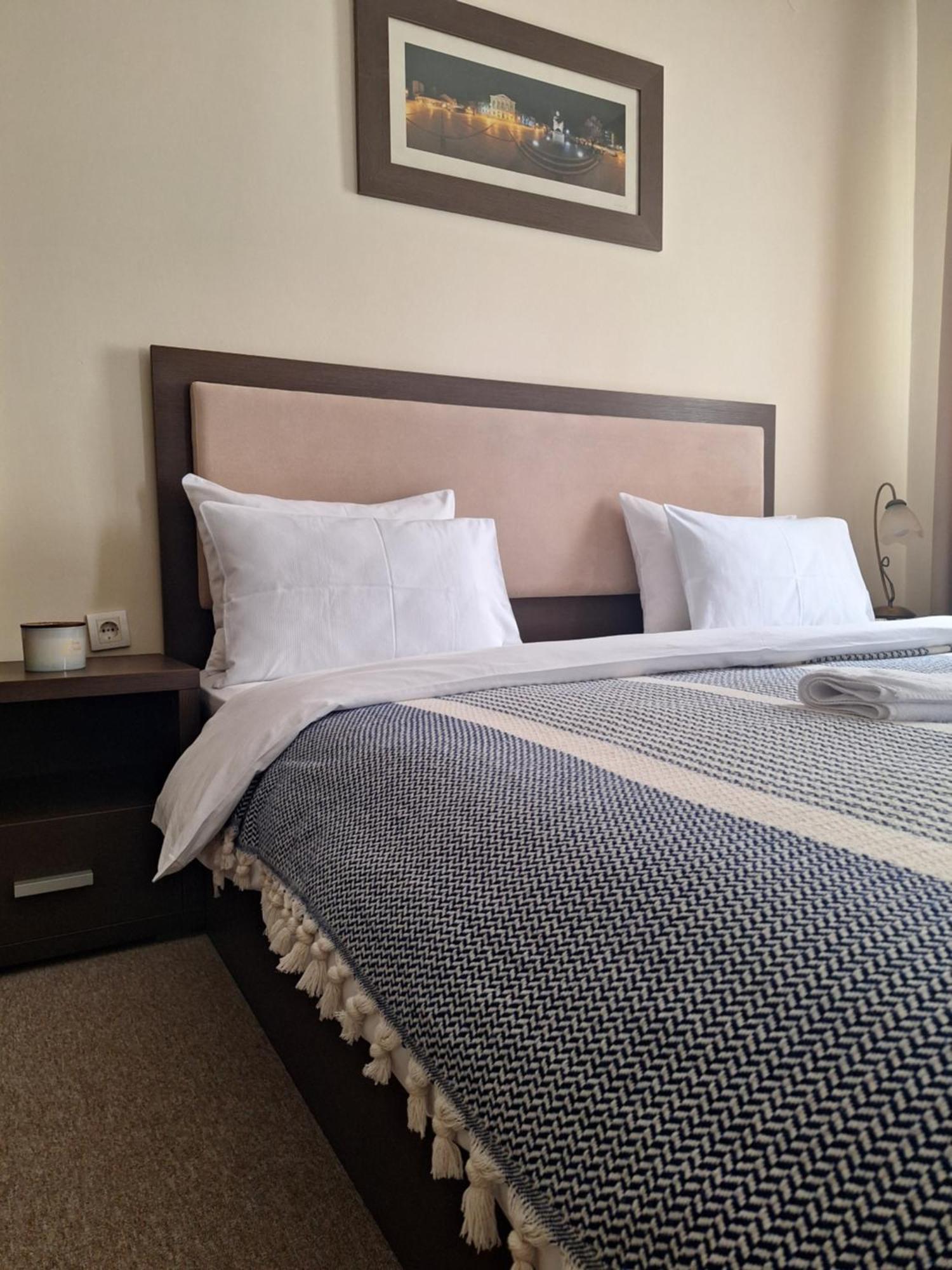 Garni Hotel Ema Kragujevac Eksteriør billede
