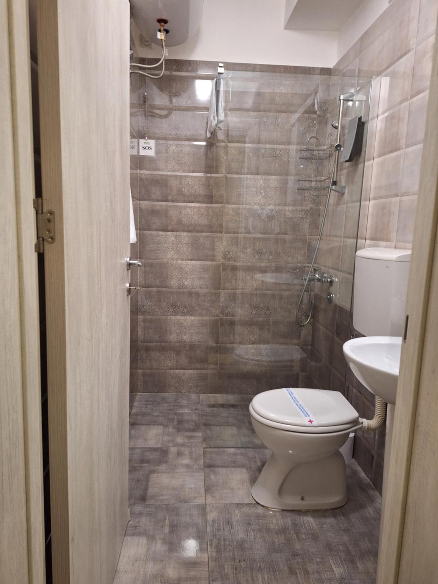 Garni Hotel Ema Kragujevac Eksteriør billede