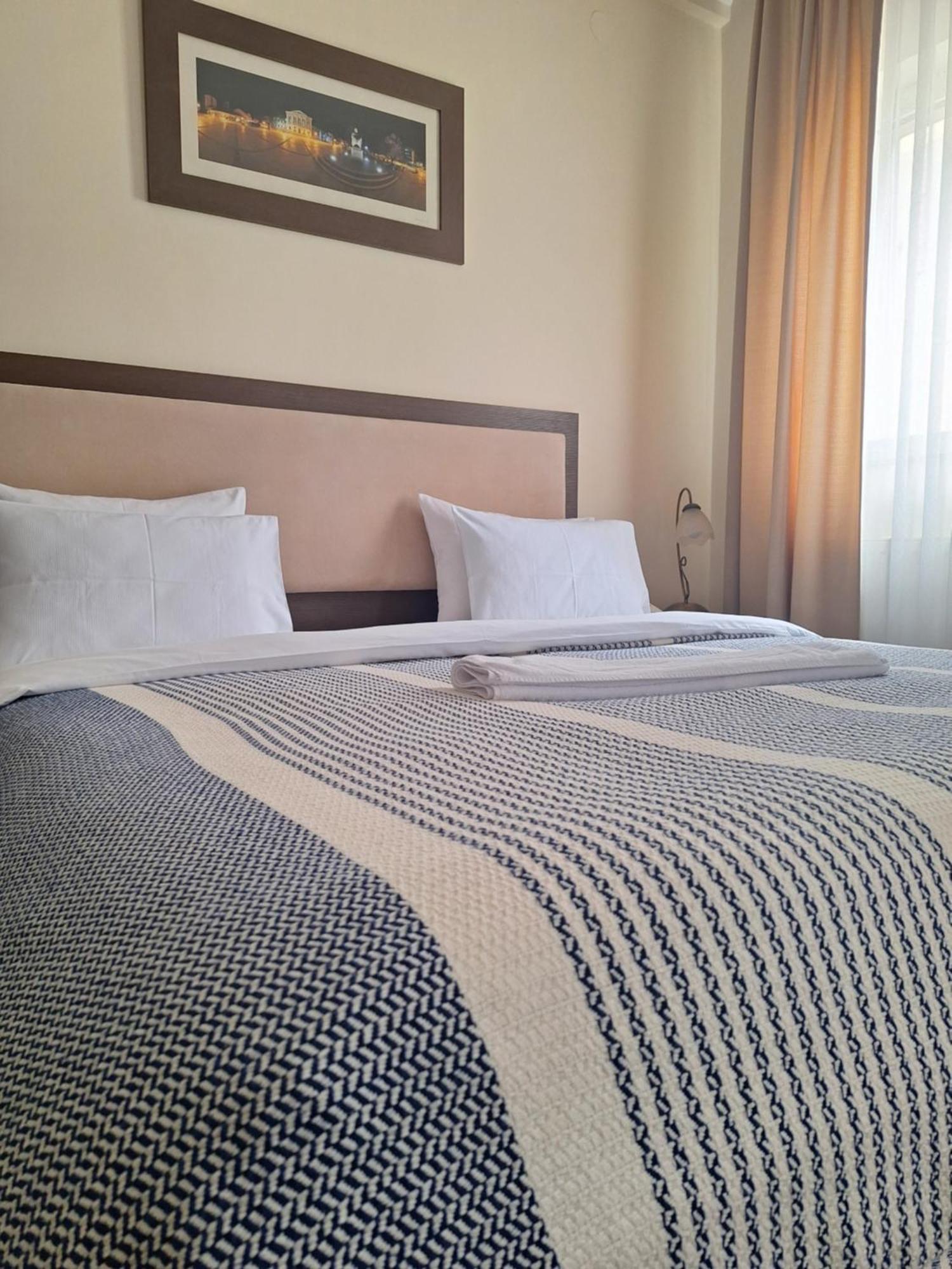 Garni Hotel Ema Kragujevac Eksteriør billede